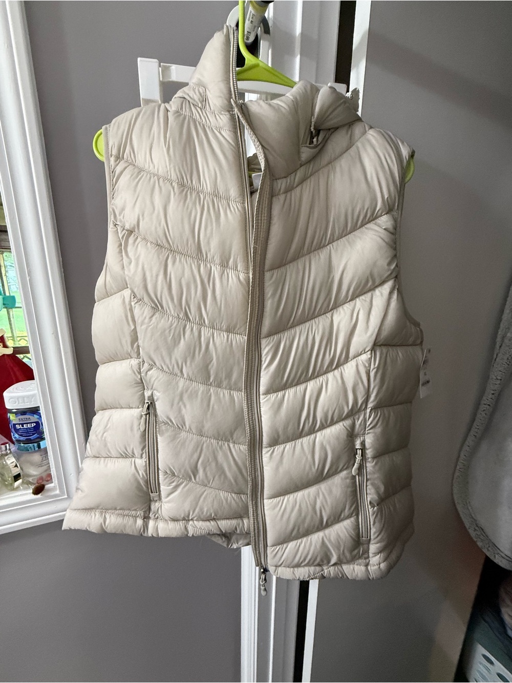 Charter Club Cream Quilted Puffer Vest